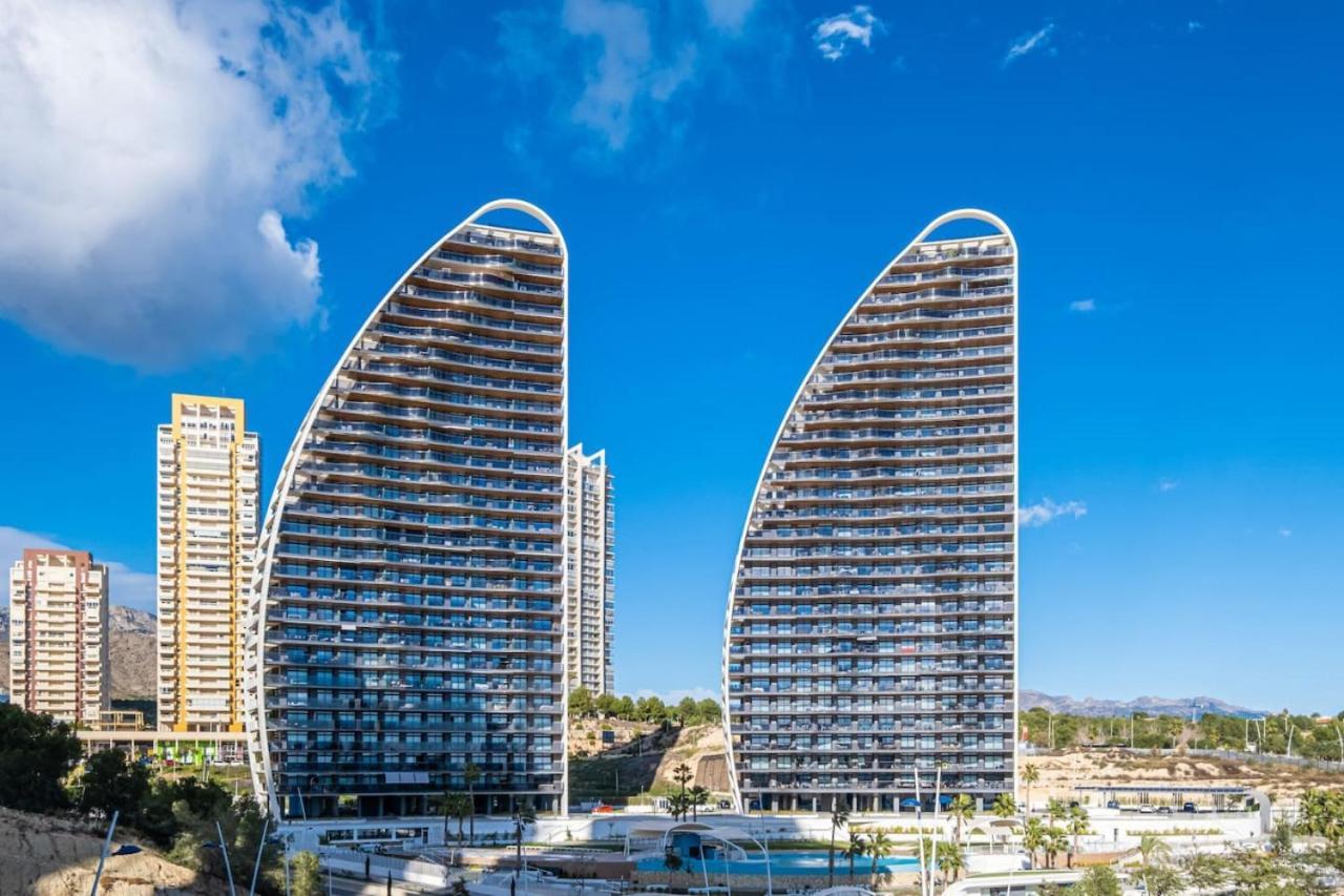 Lujo En Sunset Waves Sauna Tenis Vistas Al Mar Gym Apartment *