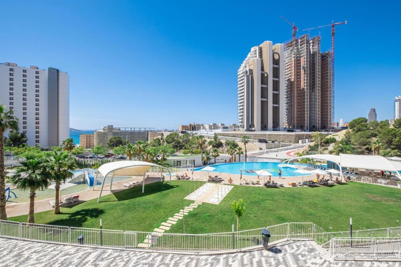 Apartment Lujo En Sunset Waves Sauna Tenis Vistas Al Mar Gym Benidorm